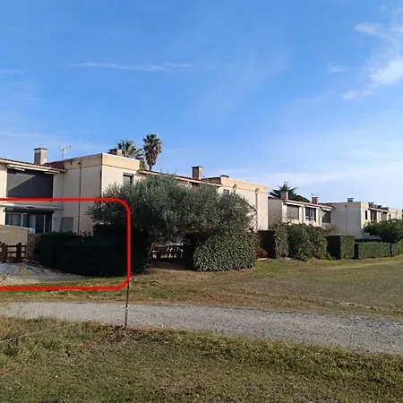 Apartmán T2 Rdc, Terrasse Au Calme, Avec Piscine *